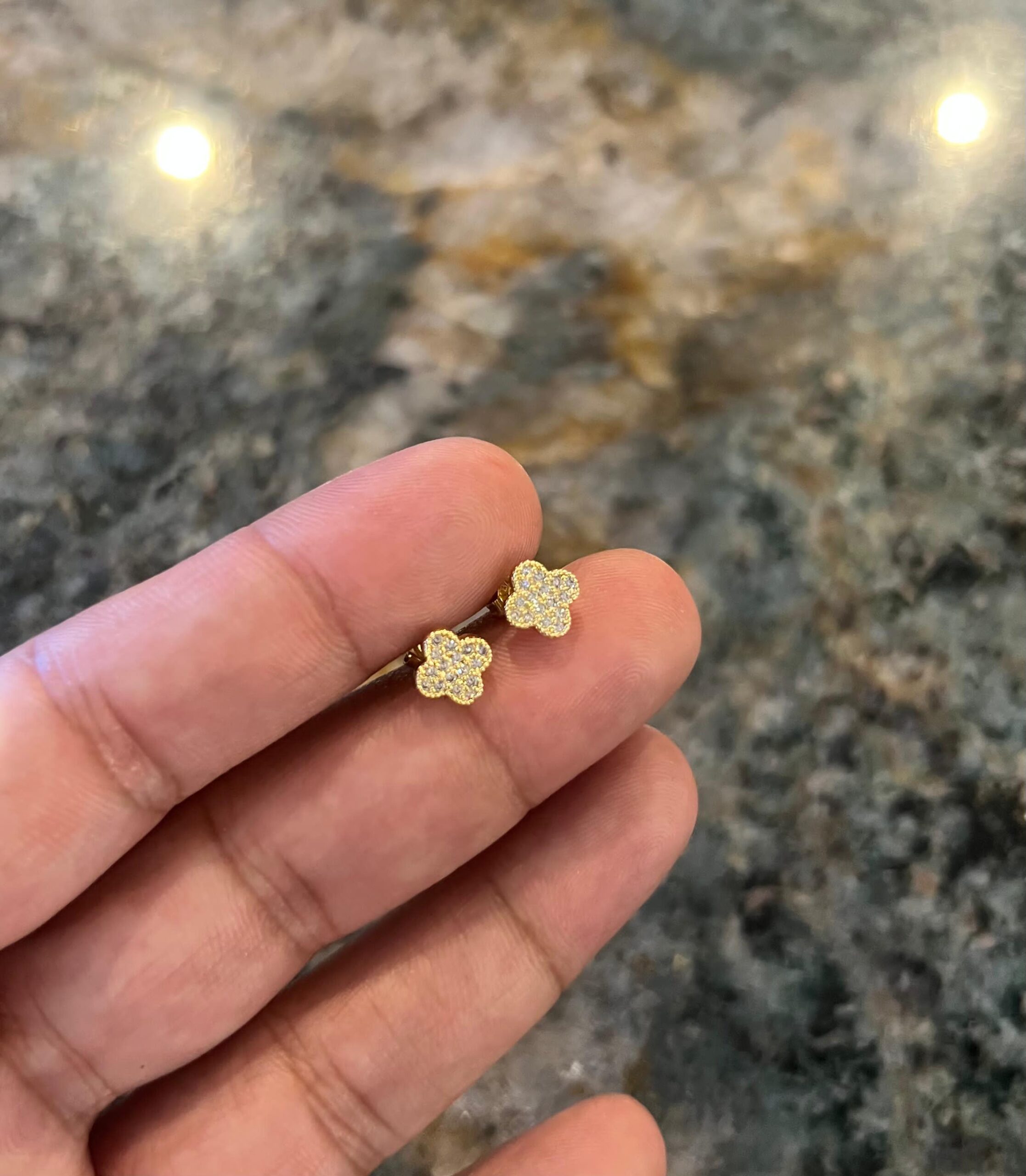 2 (10) Luck Clover 7 mm